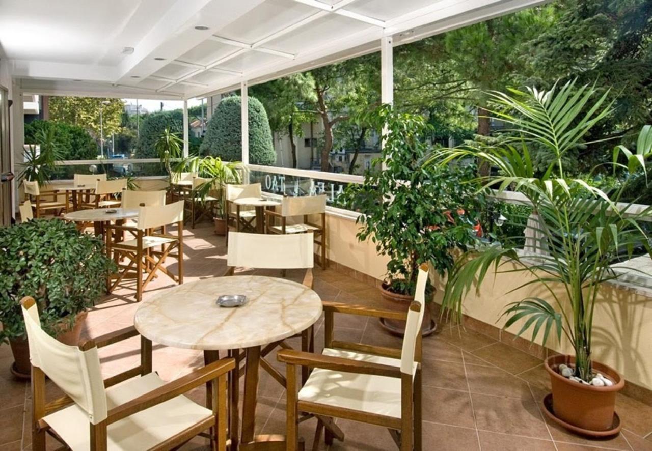 Hotel Alfa Tao Riccione Bagian luar foto